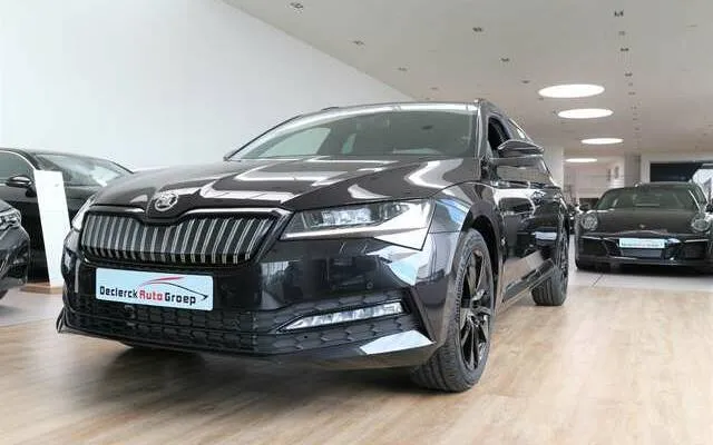 Skoda Superb 1.4TSI PLUGIN HYBRID iV*DSG*SPORTLINE*37G/KM*STOCK Image 1