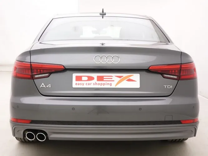 Audi A4 2.0 TDi 190 S-Line + GPS + LED Lights + Adaptiv Cruise Image 5