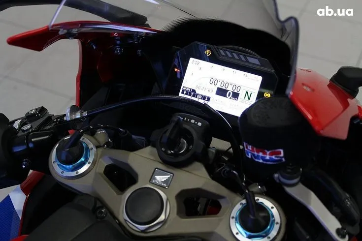 Honda CBR Image 8